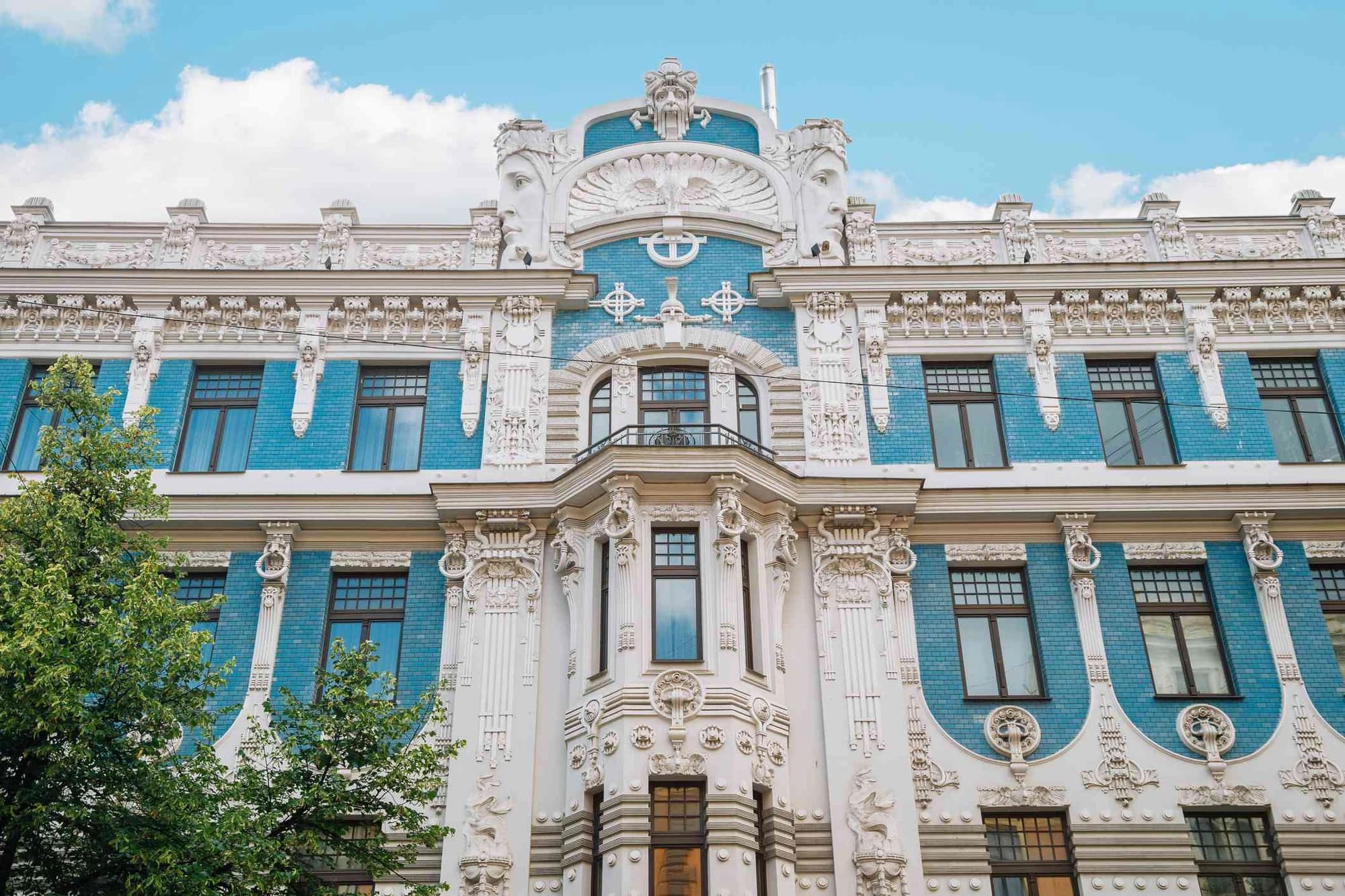 Art Nouveau Architecture: Creativity And Elegance in Design