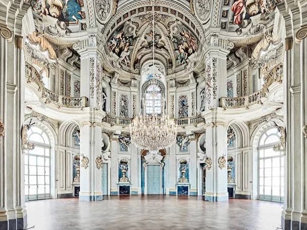 Renaissance Architecture: Reviving Historical Beauty
